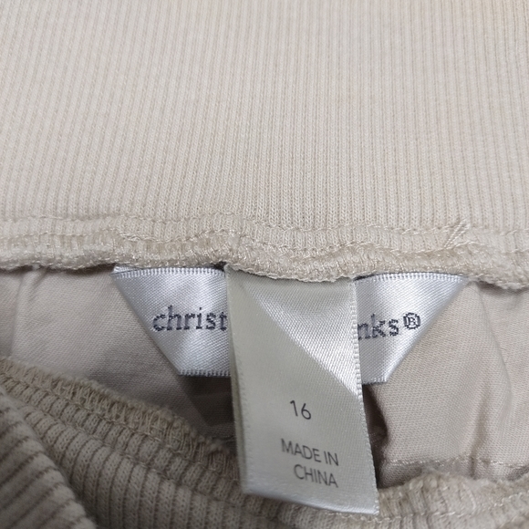 CJ BANKS MODERATELY CURVY CAPRI PANTS 16 AVERAGE - Picture 8 of 11